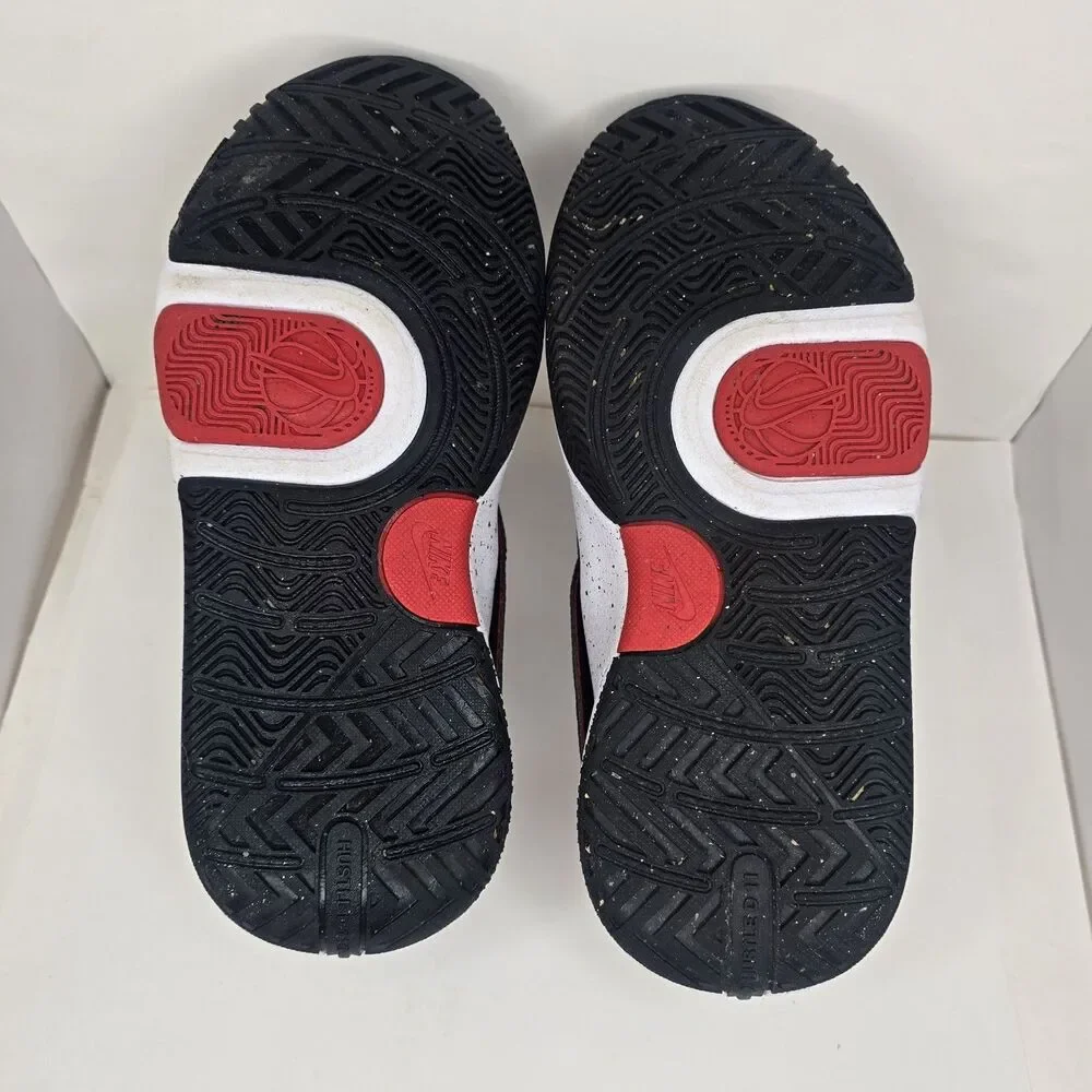 Nike Kids' 5Y Team Hustle D 11 Basketball Shoes Hook & Loop Strap Black Red